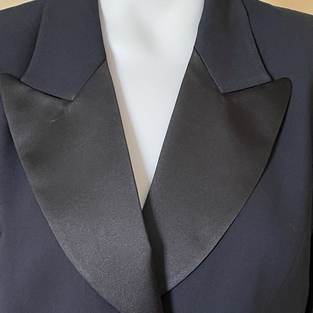 Vintage Albert Nipon Evening 3 Pc Tuxedo Suit - image 3